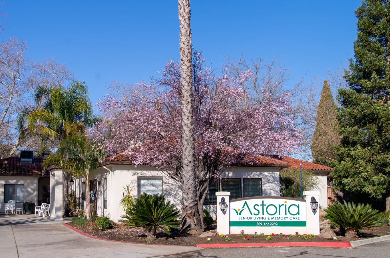 Exterior view of Astoria Senior Living and Memory Care facility