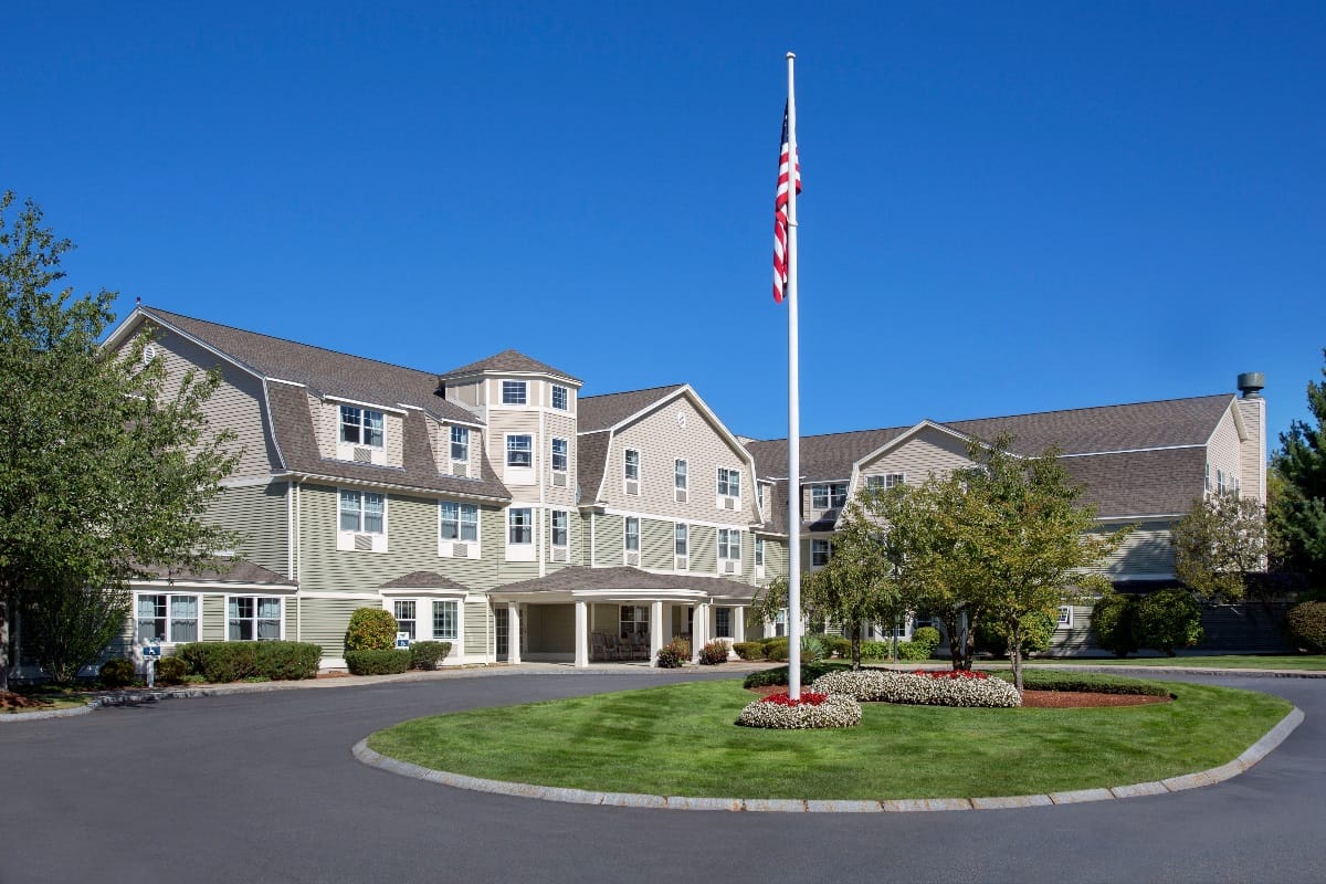 Exterior view of Benchmark Senior Living at Putnam Farm