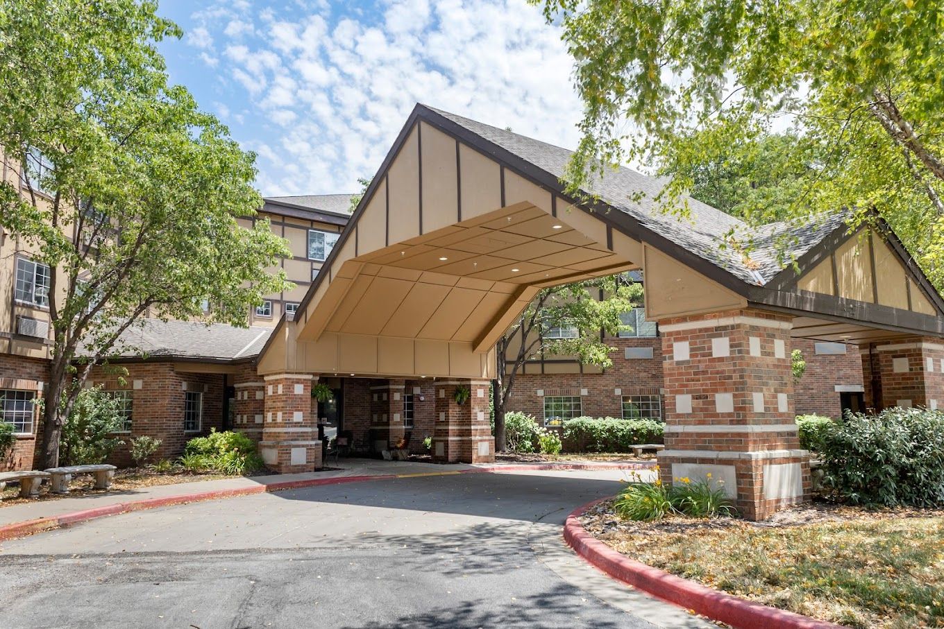 Entrance of the assisted living facility with an overhang