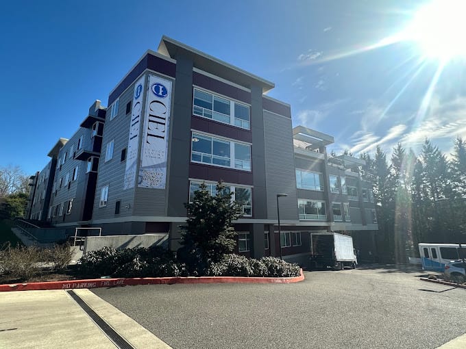 Exterior view of Ciel of Cedar Mill facility