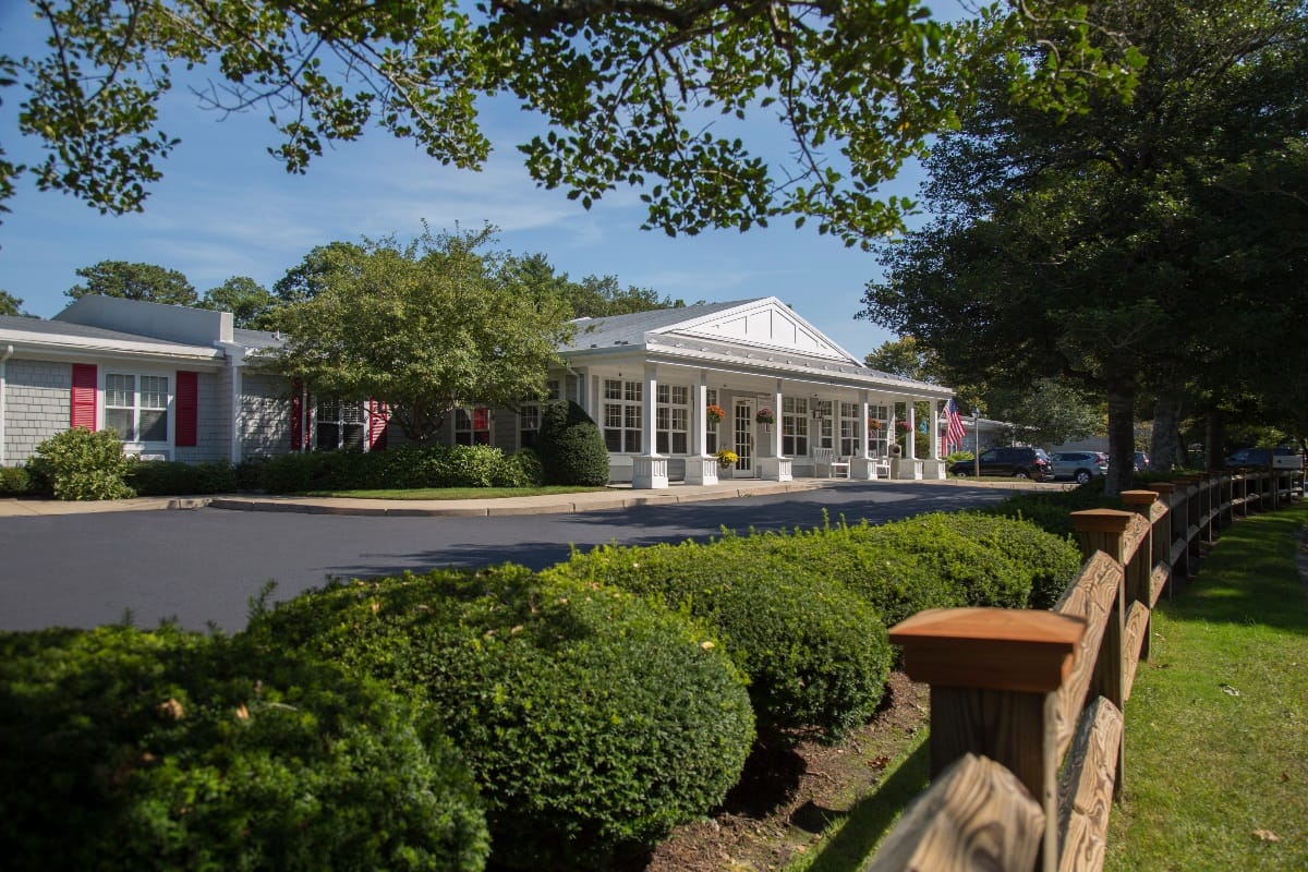 Exterior view of Harbor Point at Centerville