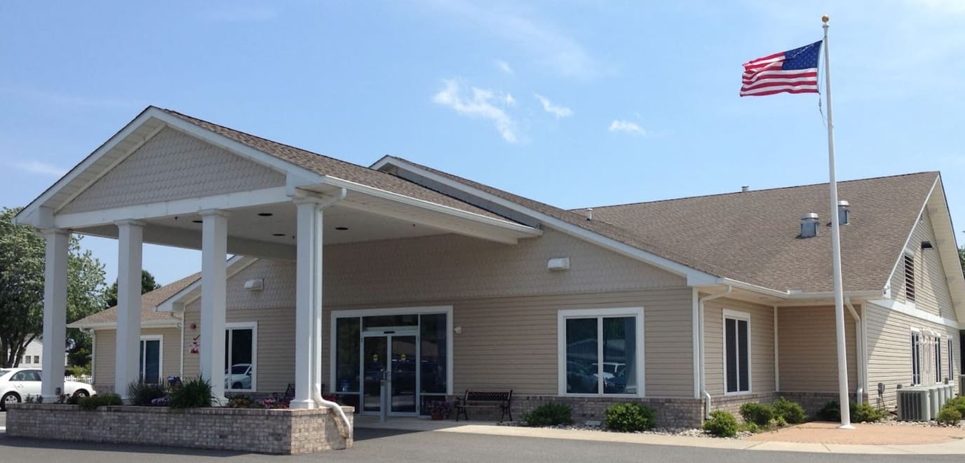 Exterior view of Indian River Senior Center