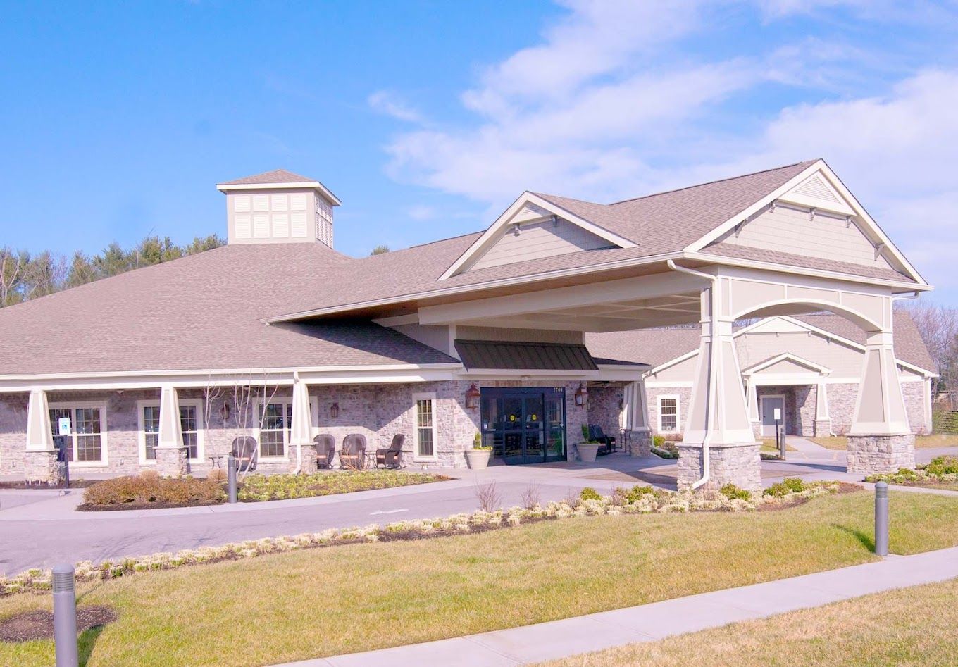 Exterior view of the Morning Pointe of Powell facility