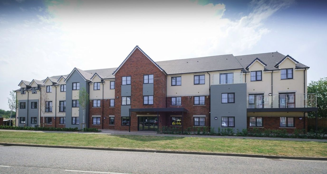 Exterior view of Silver Birch Care Home building
