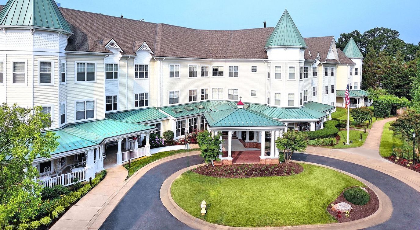 Exterior view of Sunrise of Alexandria nursing home