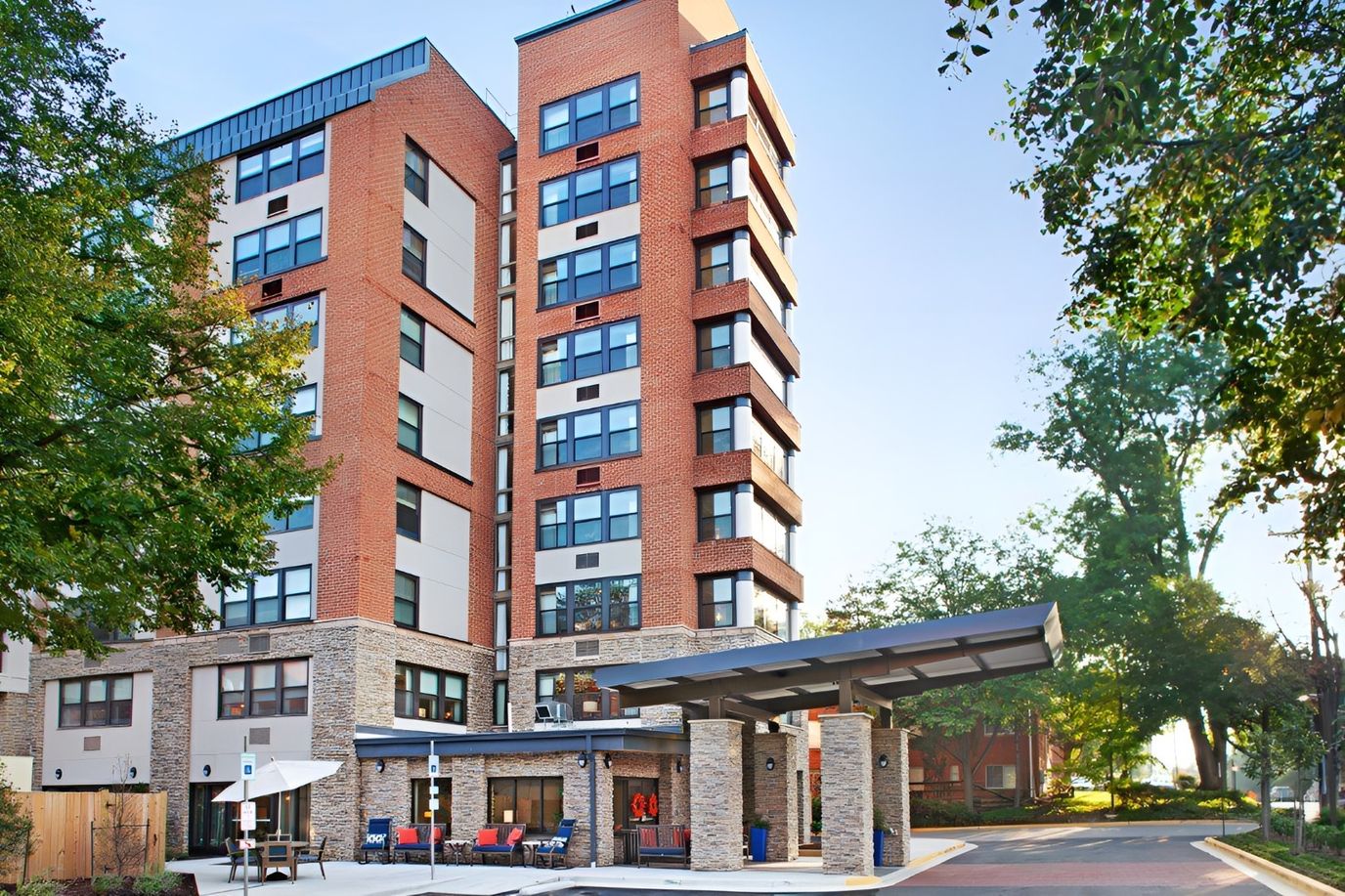 Exterior view of Sunrise of Bethesda assisted living facility
