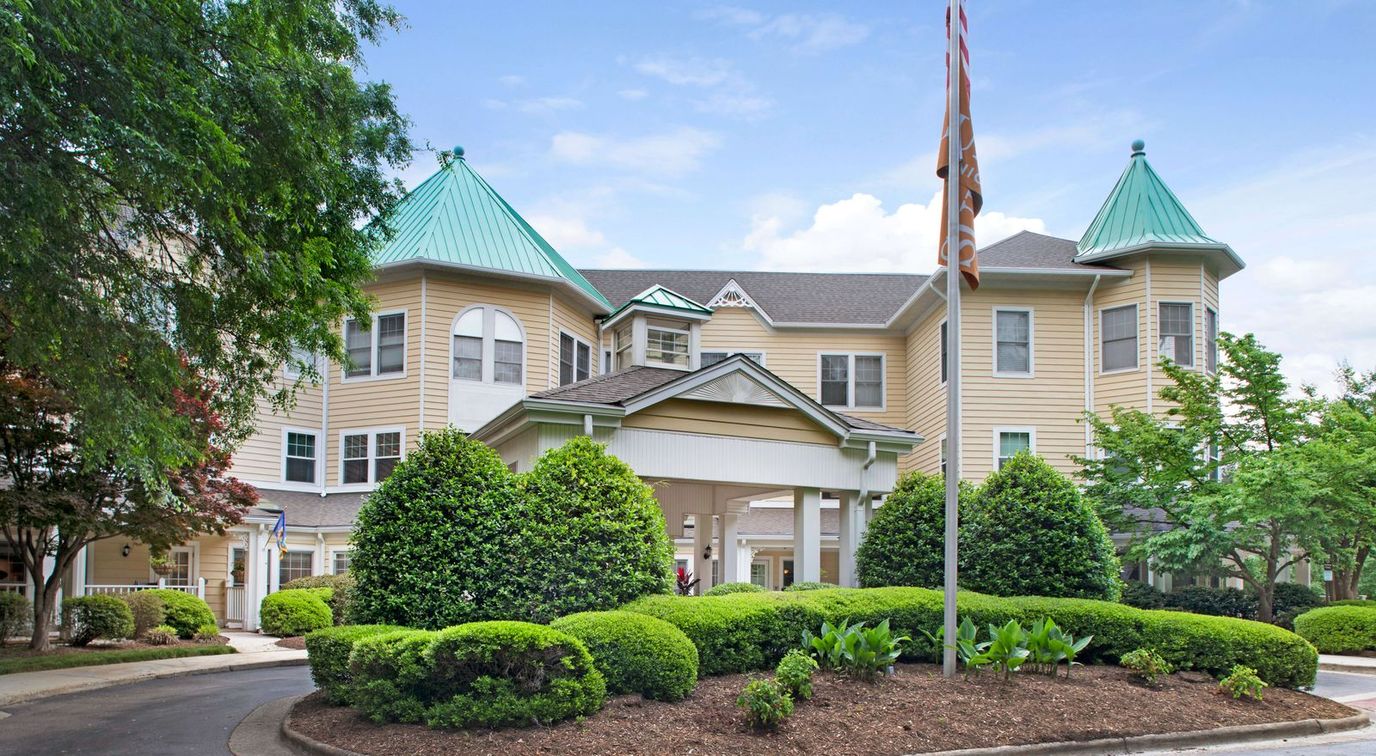 Exterior view of Sunrise of Raleigh facility