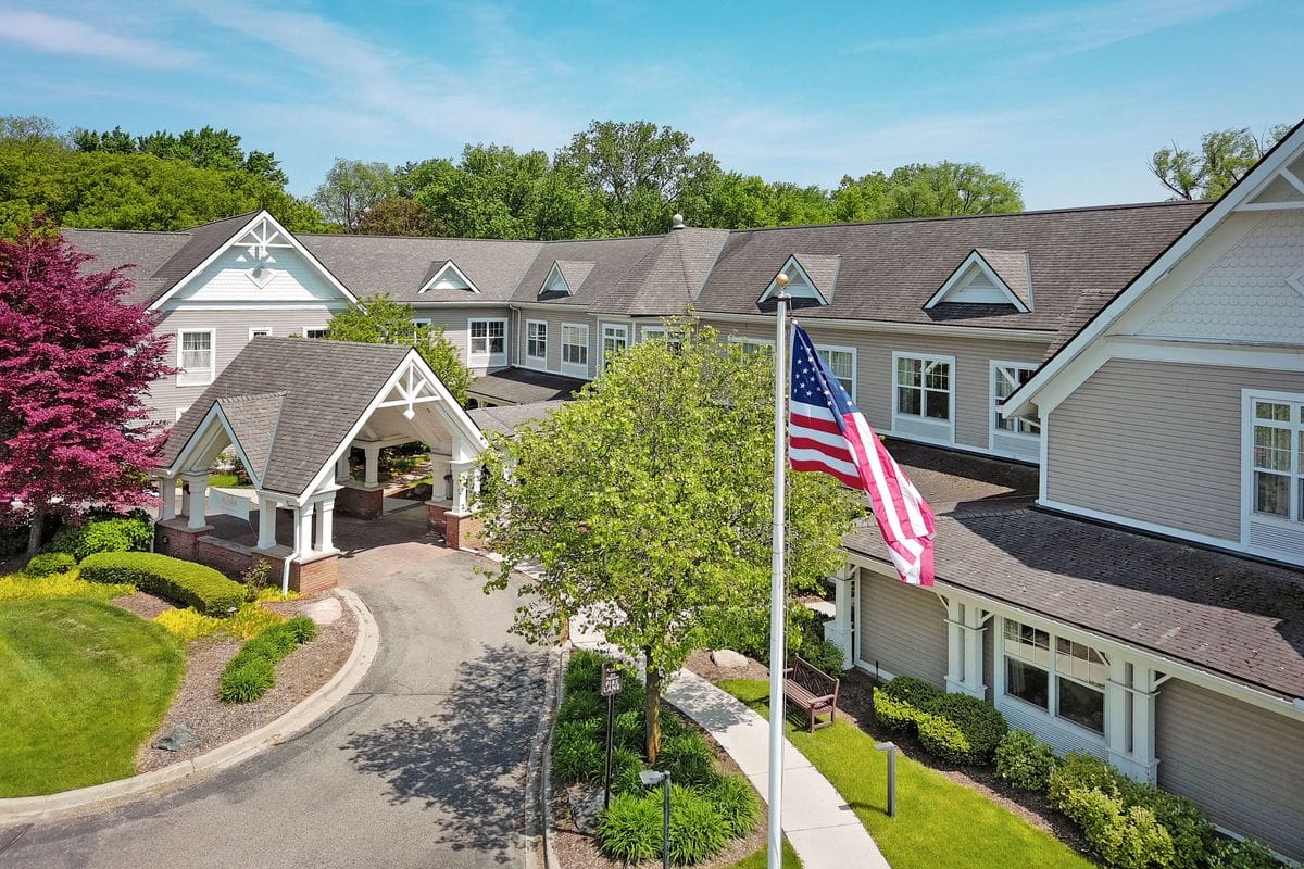 Aerial view of the exterior of Sunrise of West Bloomfield