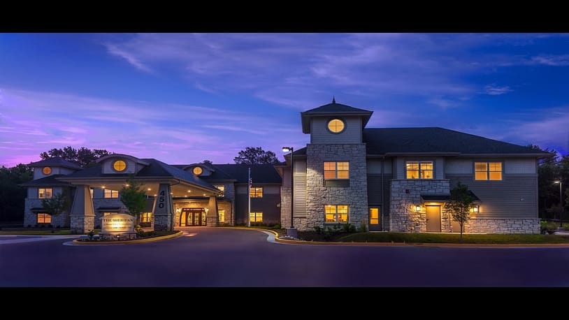 Exterior view of The Grande At Creve Coeur at dusk