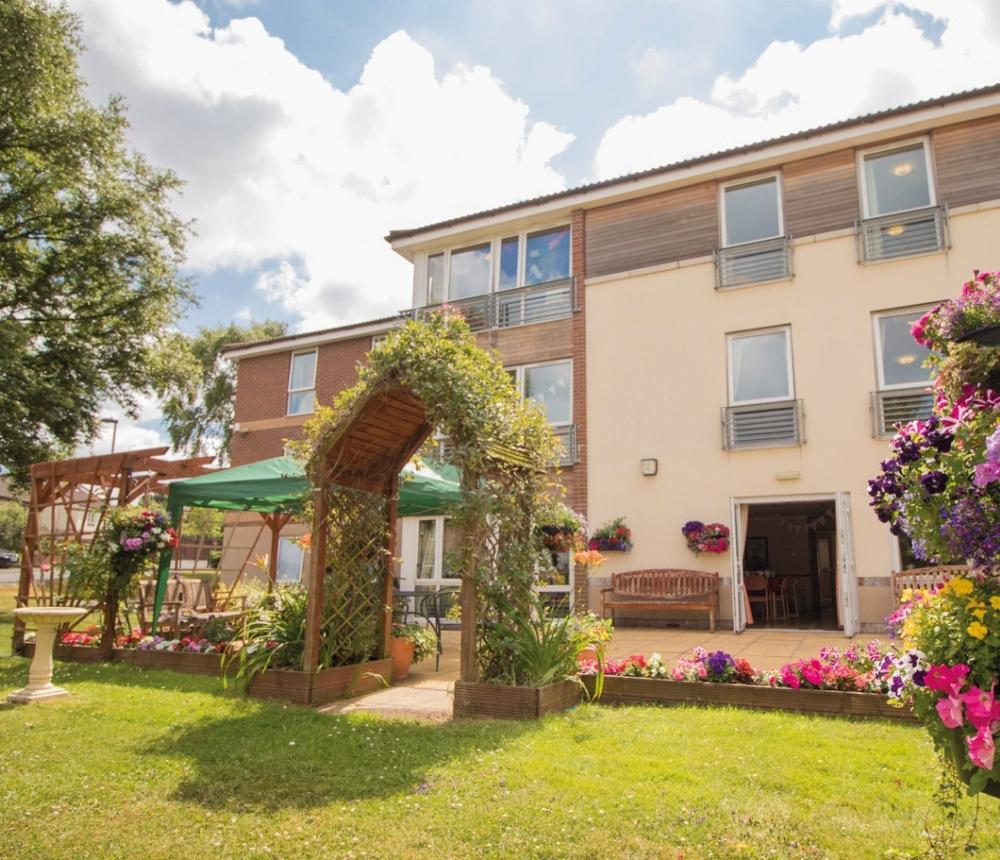 Exterior view of Avon Lodge with garden area