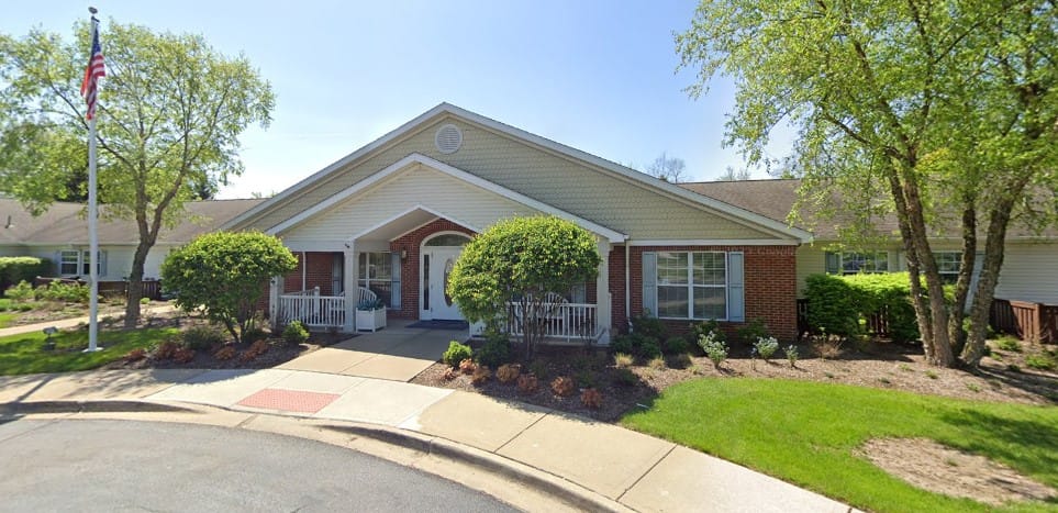 Exterior view of Charter Senior Living of Hazel Crest
