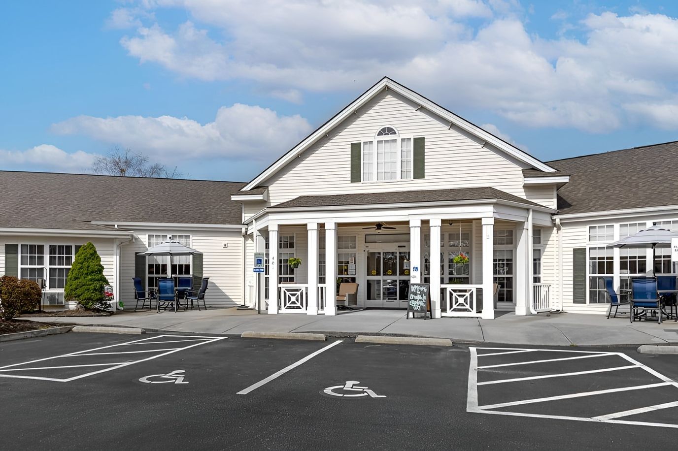 Exterior view of Brookdale Elizabeth City facility