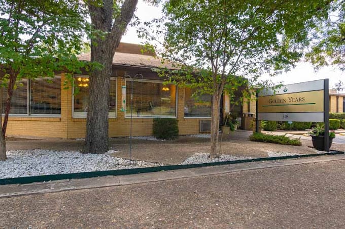Building exterior of Golden Years Nursing and Rehab