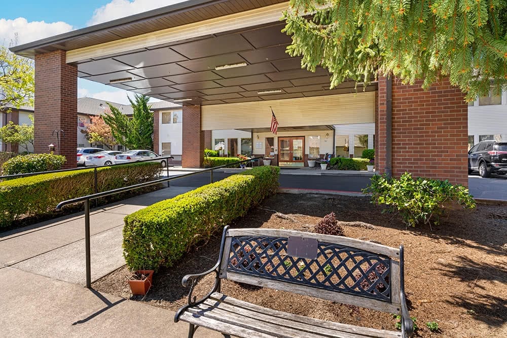 Entrance view of Brookdale McMinnville City Center