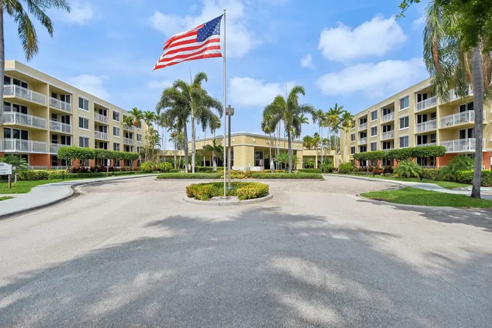 Entrance of The Terraces at Hollywood with flag