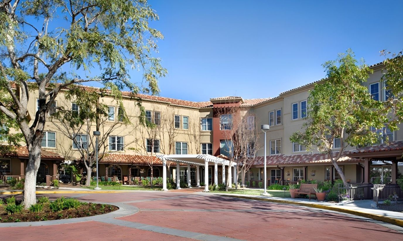 Exterior view of Sunrise of Westlake Village