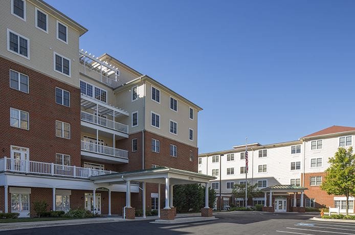 Exterior view of Brightview Mays Chapel Ridge building