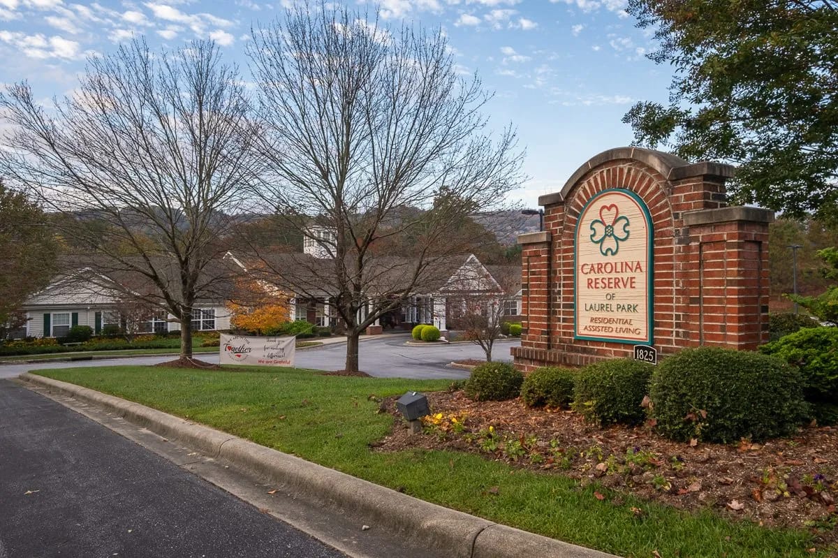 Exterior view of Carolina Reserve of Laurel Park building and sign