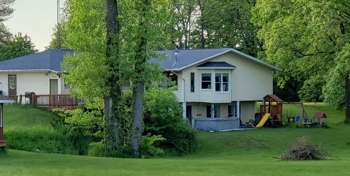 Exterior view of Cedar Creek of Hastings