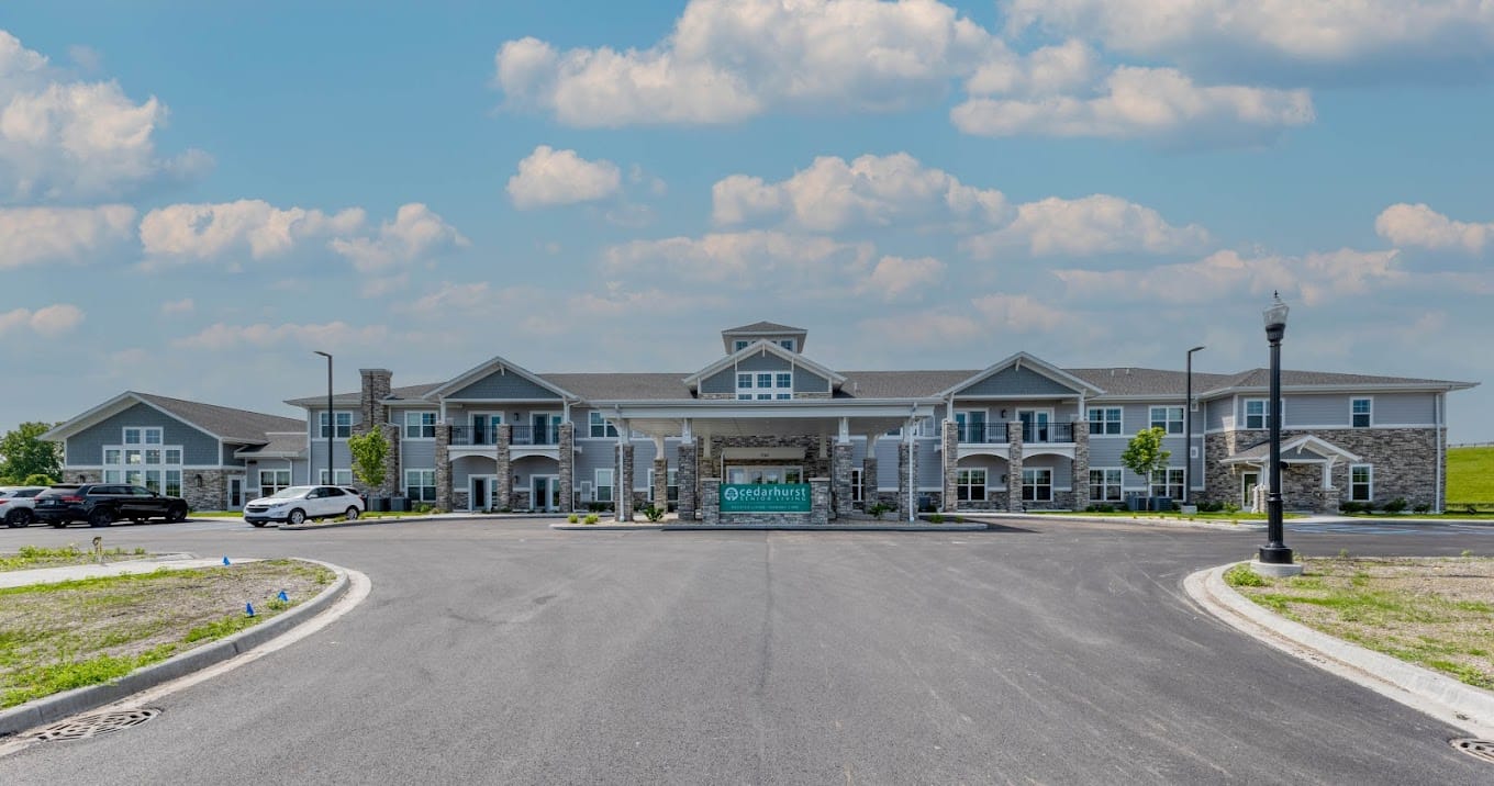 Front view of Cedarhurst of McHenry facility