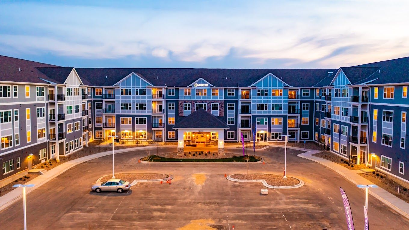 Aerial view of Havenwood of Maple Grove building exterior
