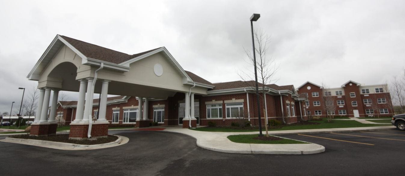 Exterior view of Heritage Woods of Belvidere