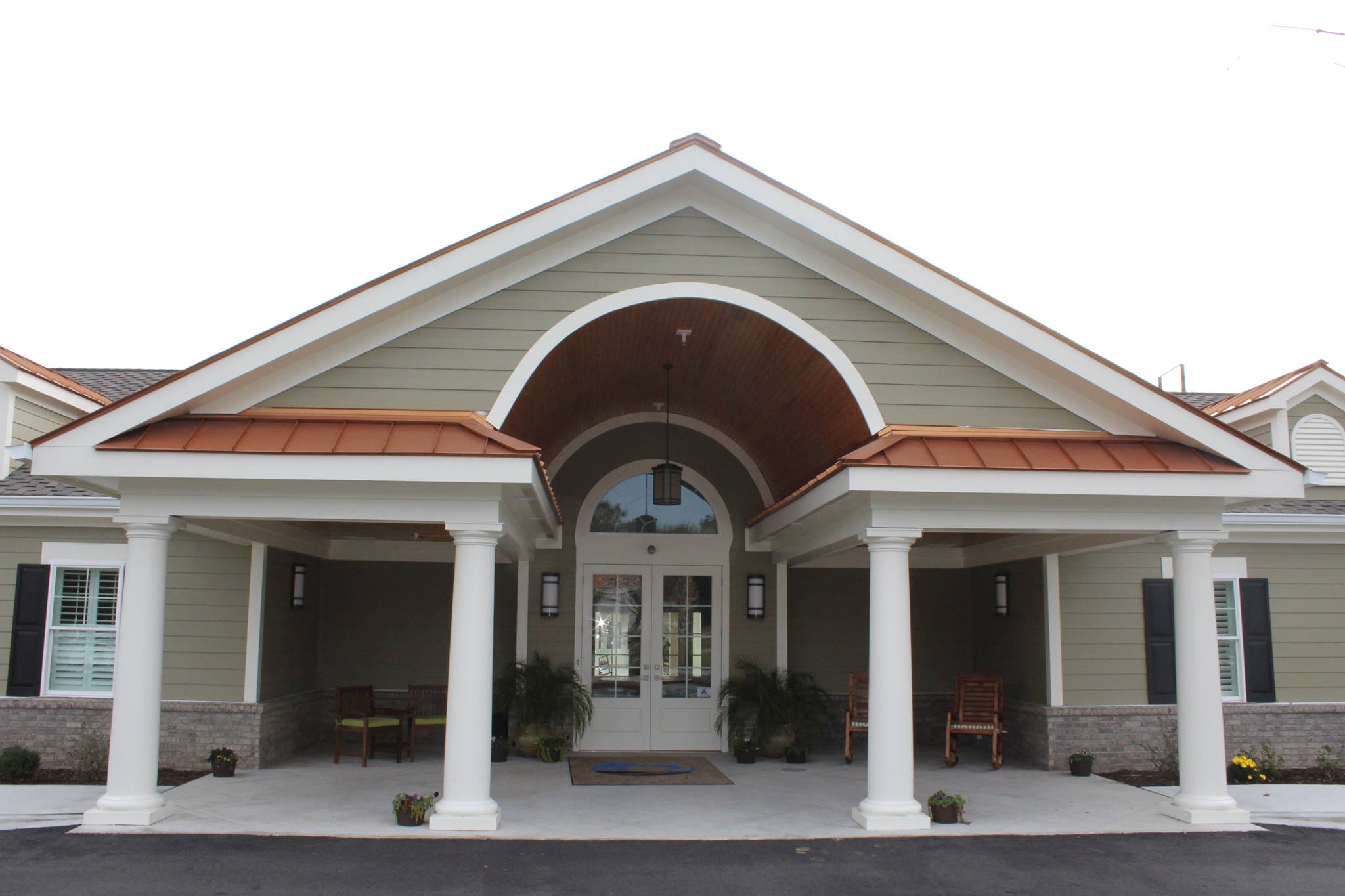 Front entrance of the Inlet Coastal Resort assisted living facility