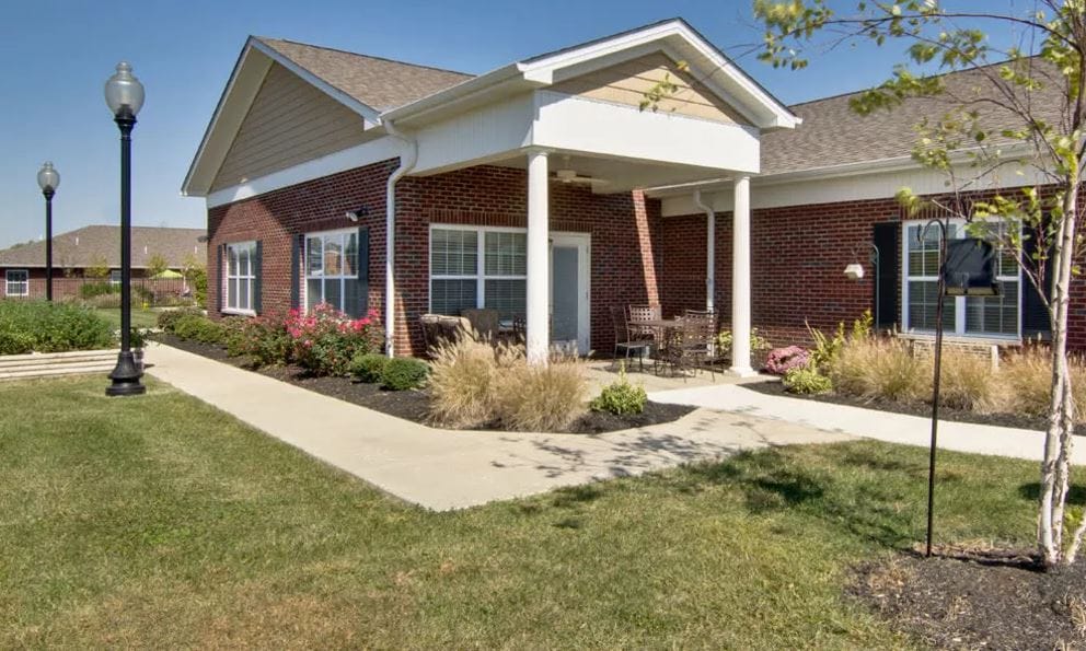 Exterior view of Sugar Creek Senior Living's outdoor space
