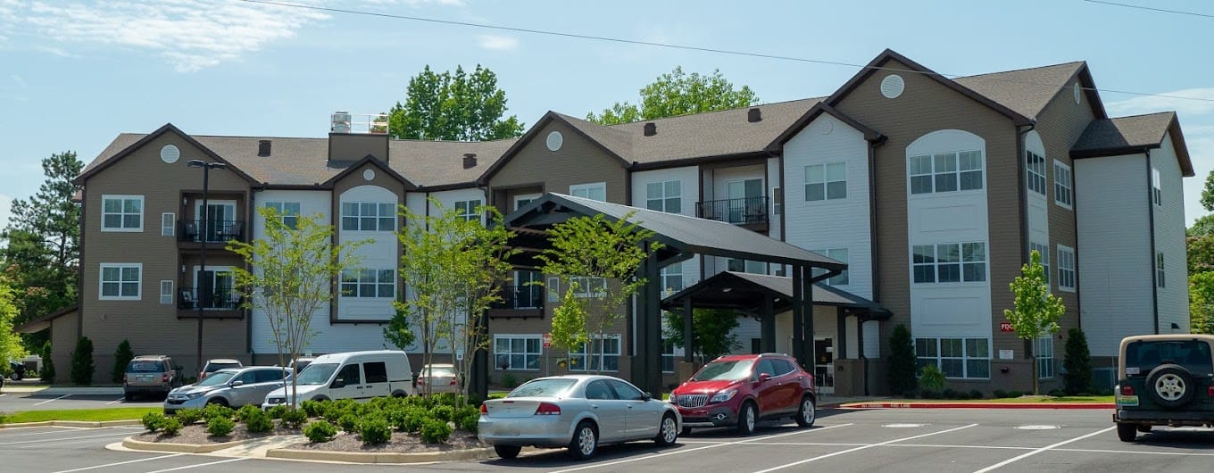 Exterior view of Volante Senior Living building