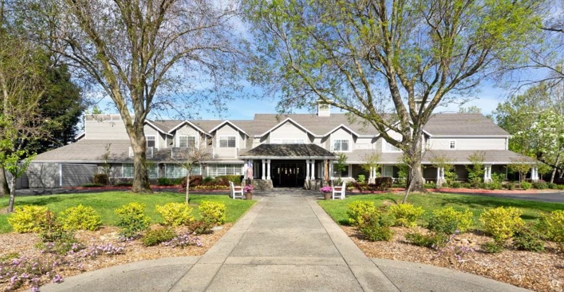Exterior view of Windsong of Sonoma Senior Living