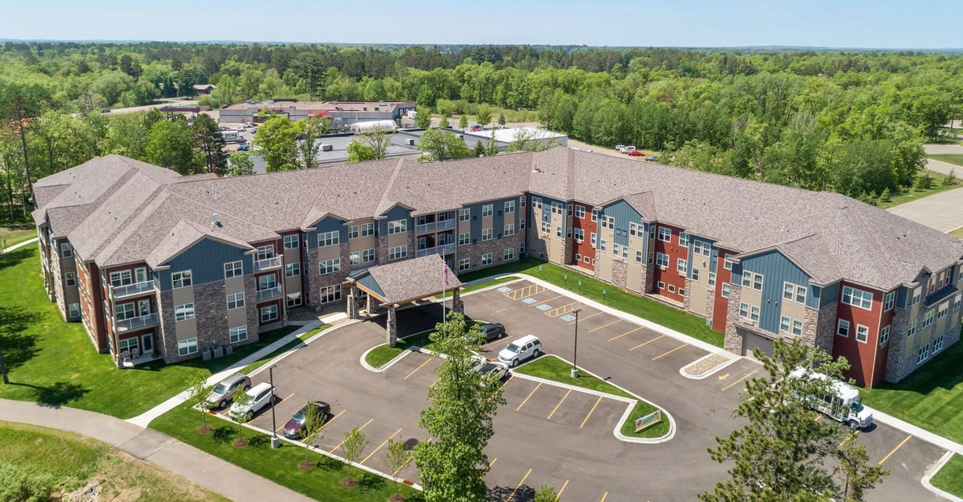 Exterior view of Whitefish at the Lakes Senior Living facility