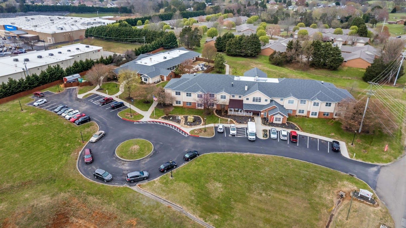 Aerial view of Wellington Manor Knoxville's facility and parking area