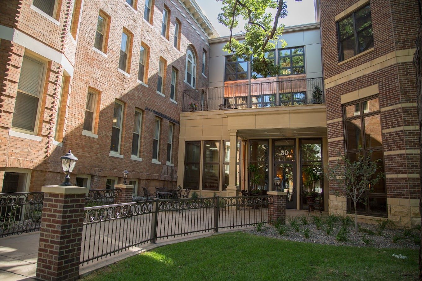 Exterior view of the Willows of Ramsey Hill