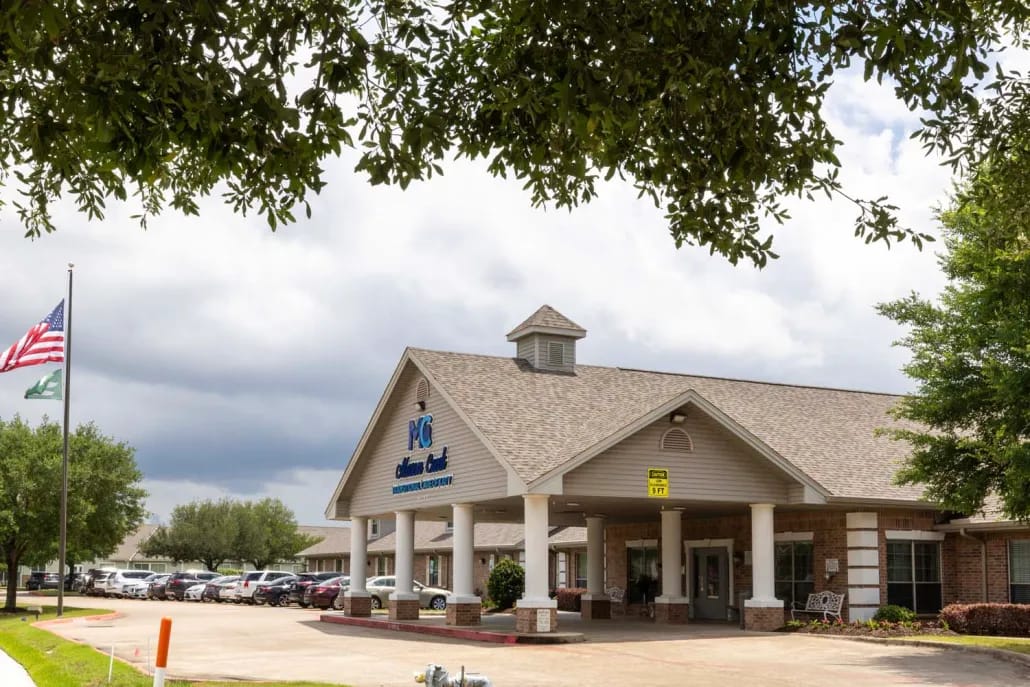 Exterior view of Mason Creek Transitional Care facility