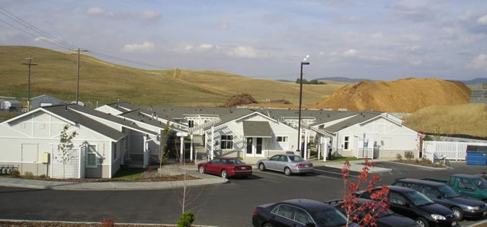 View of Independence Hill Apartments' exterior from a distance