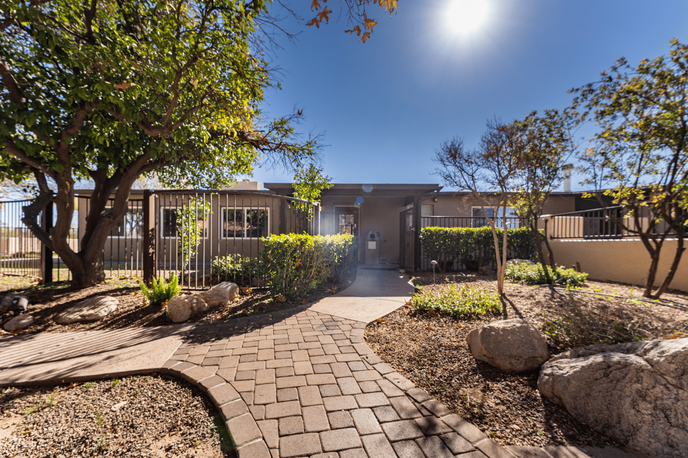 Exterior view of Crossroads Assisted Living I entryway