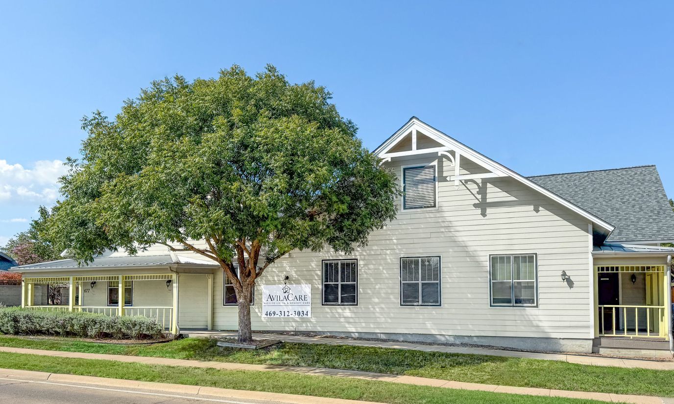 Exterior view of AvilaCare Assisted Living facility