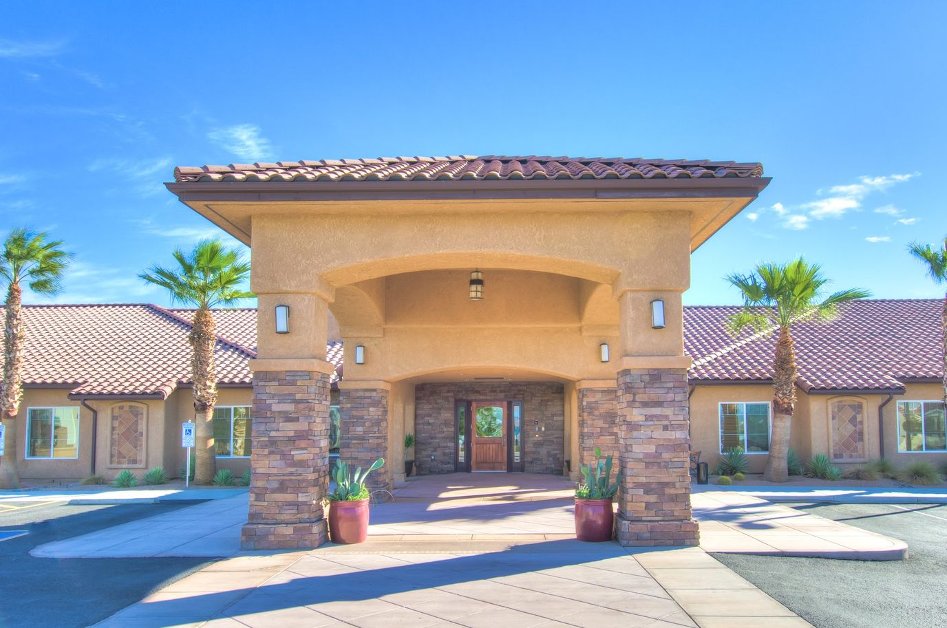 Entrance to Lake View Terrace Memory Care Residence