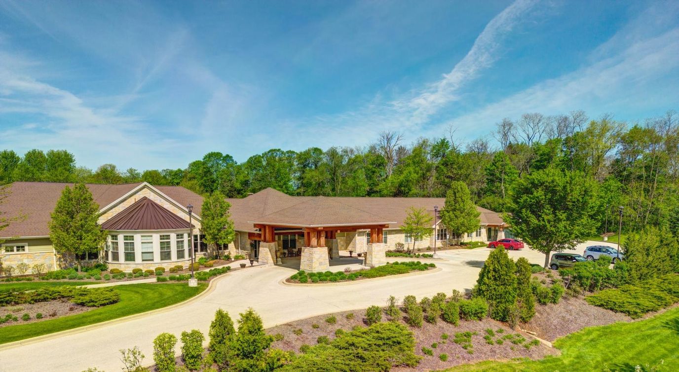 Aerial view of The Auberge at Brookfield facility exterior
