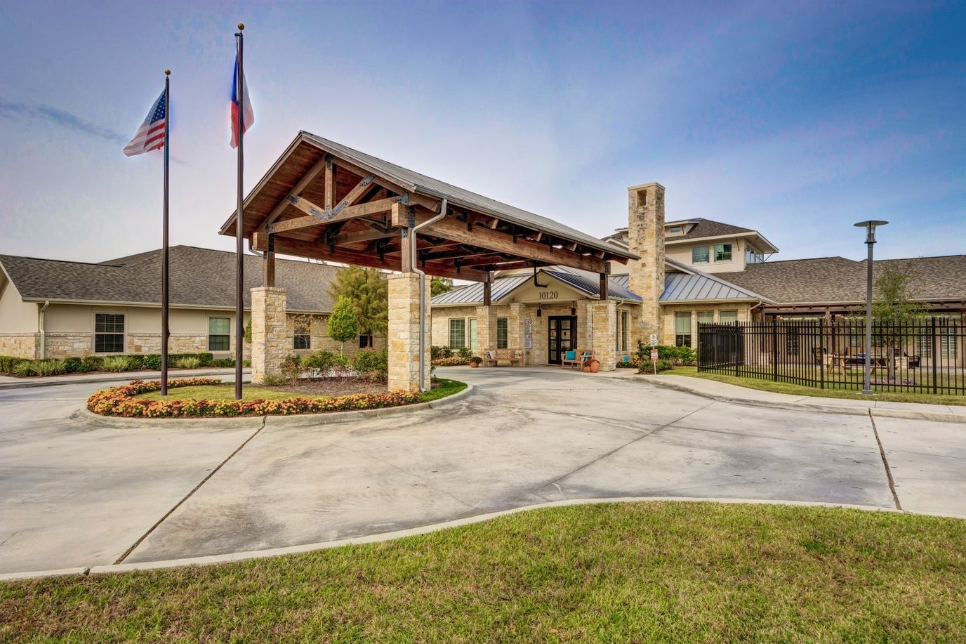 Exterior view of The Auberge at Vintage Lake entrance