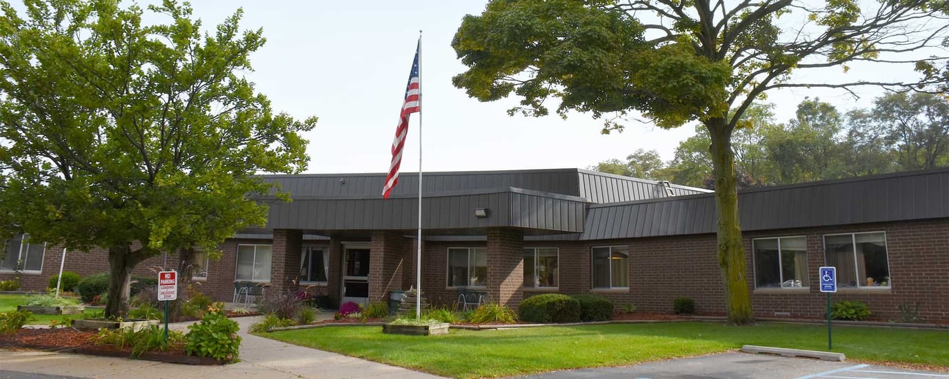 Exterior view of West Oaks Senior Care & Rehab Center
