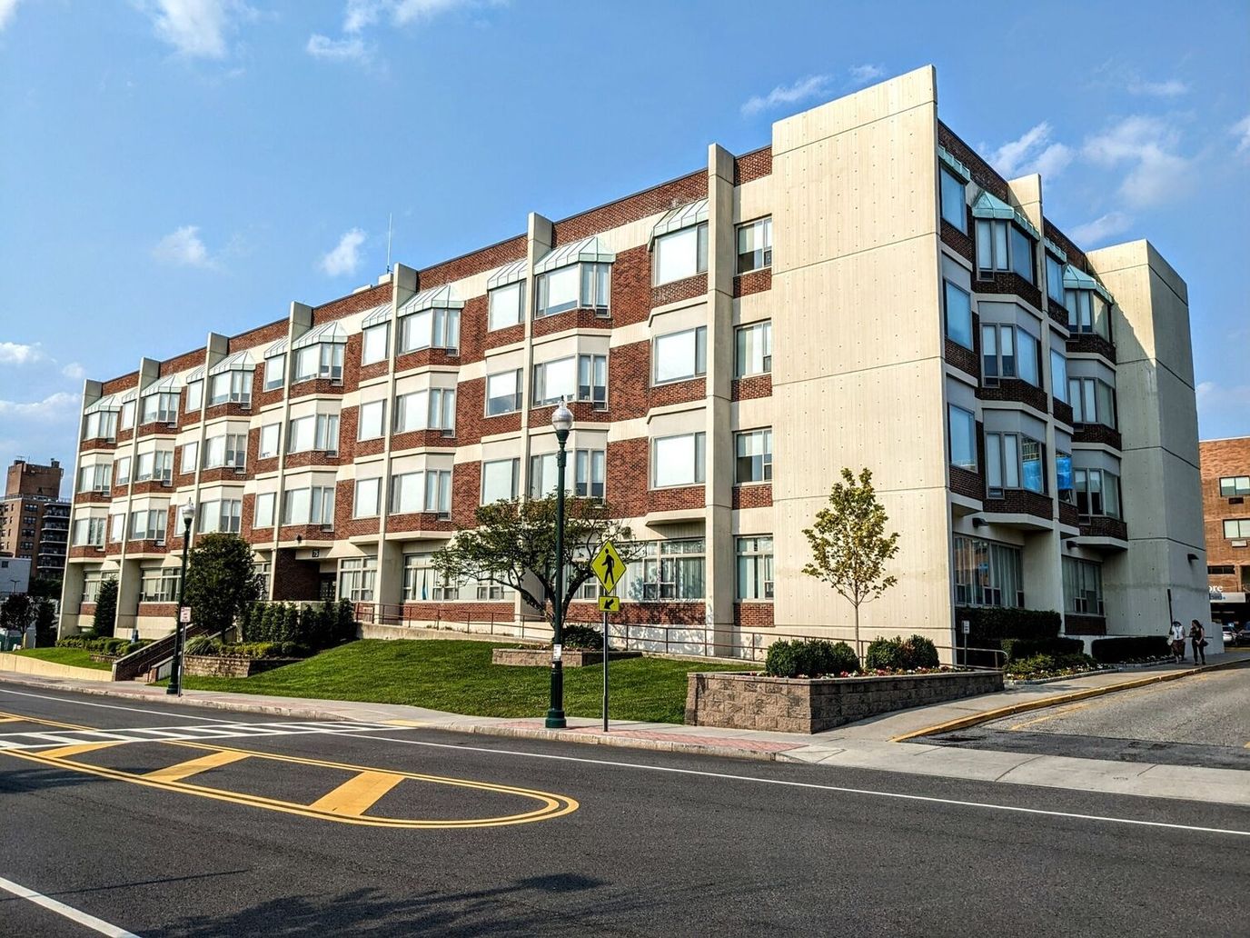 Exterior view of Schaffer Extended Care Center