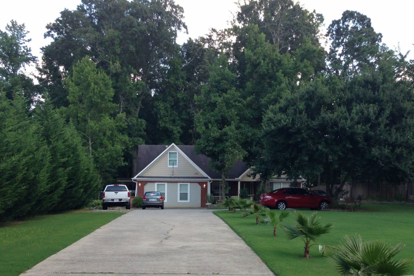 Exterior view of a residential senior care facility