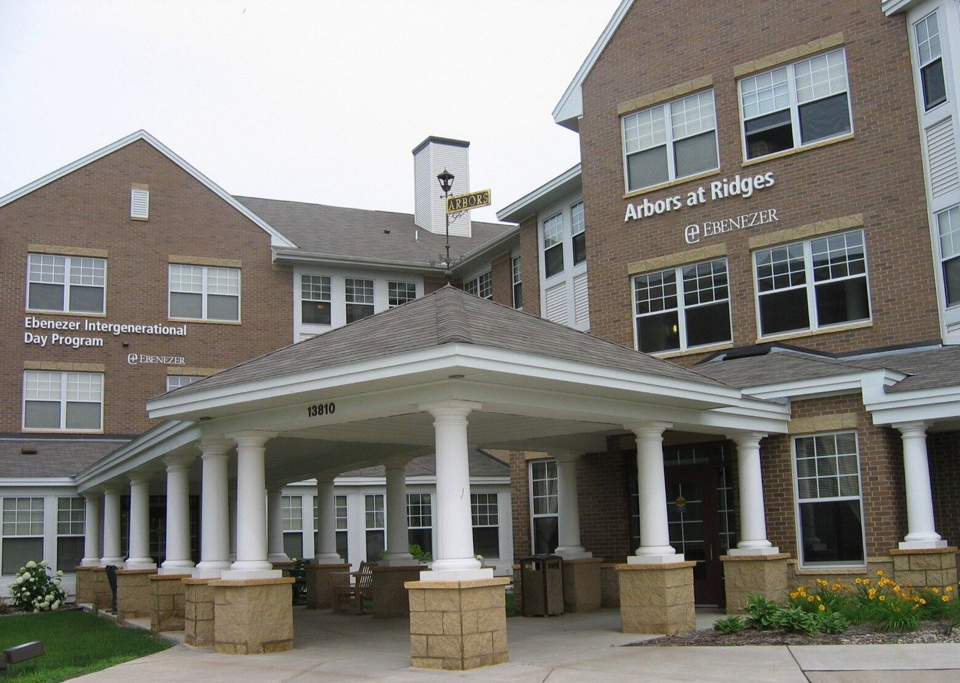 Exterior view of Arbors at Ridges with entrance