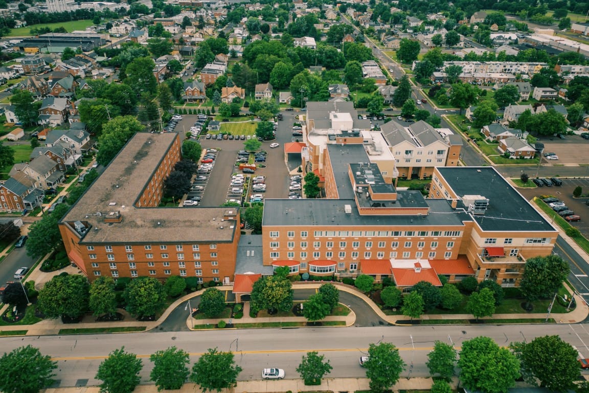 Aerial view of Elm Terrace Gardens and surrounding area