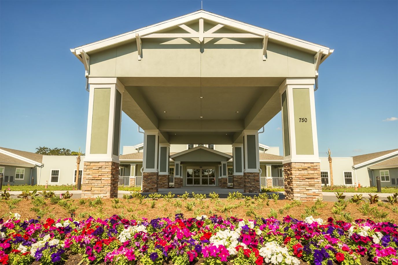 Front entrance of Tampa Lakes Health And Rehabilitation Center