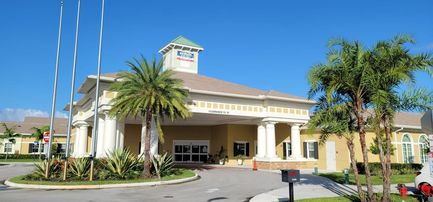Exterior view of Kendall Lakes Health and Rehabilitation Center