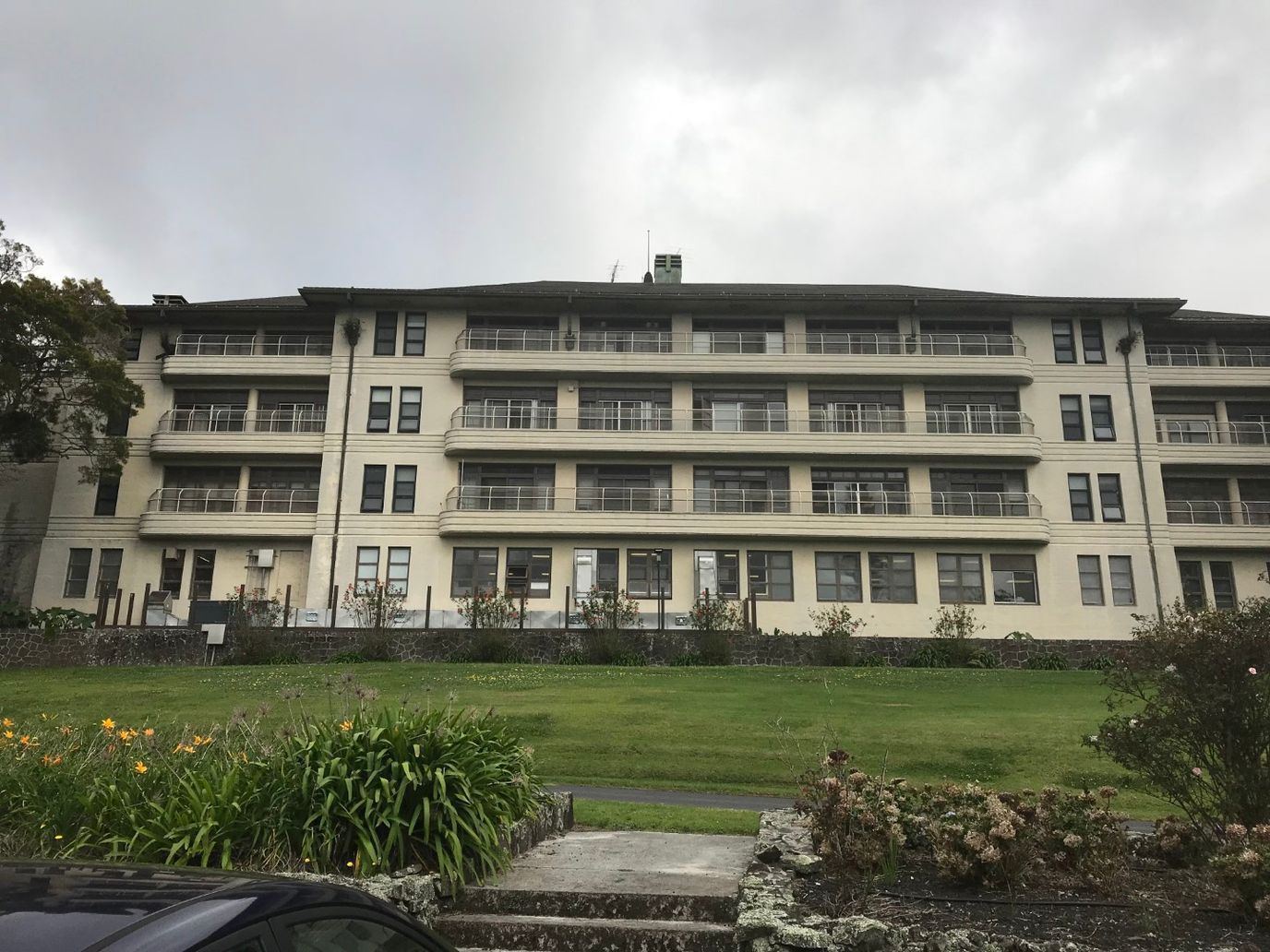Exterior view of Kula Hospital building