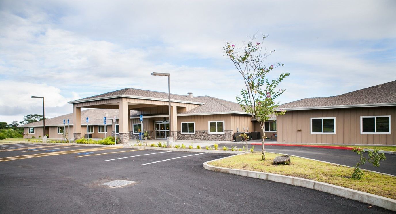 Exterior view of Legacy Hilo Rehabilitation & Nursing Center