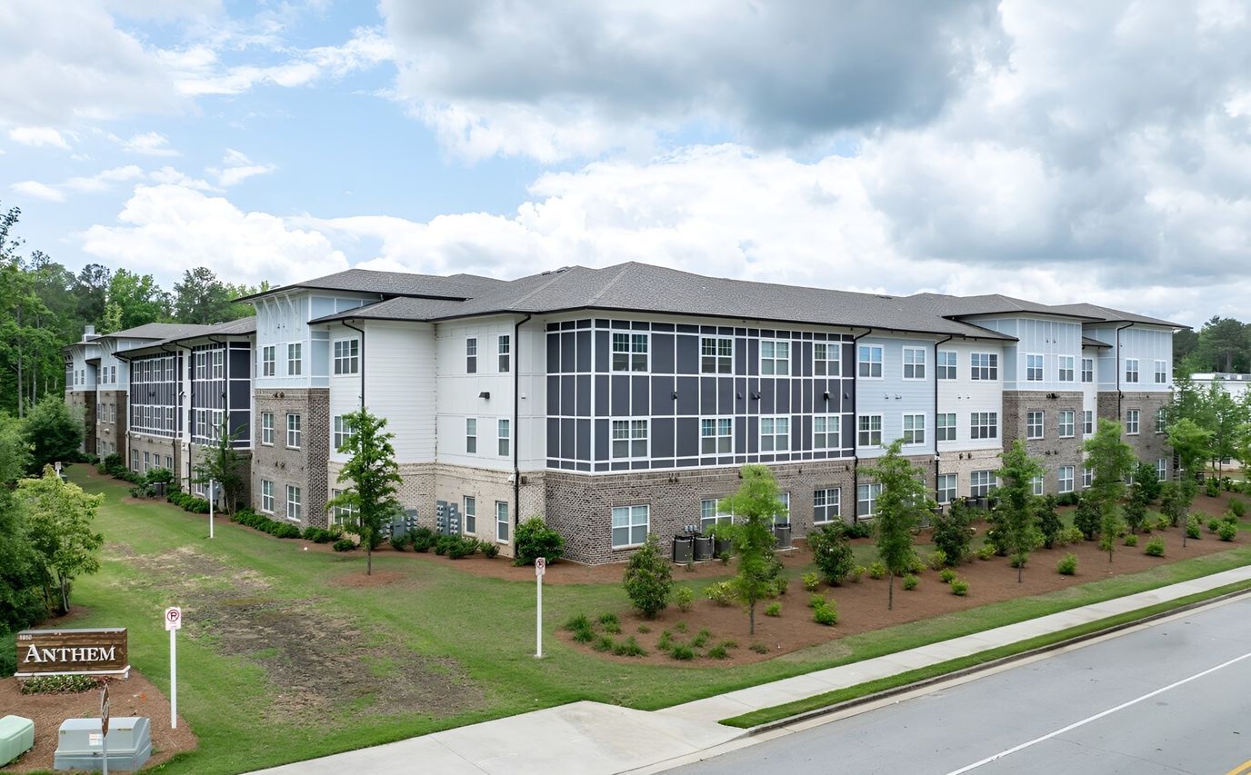 Exterior view of Anthem Senior Living facility